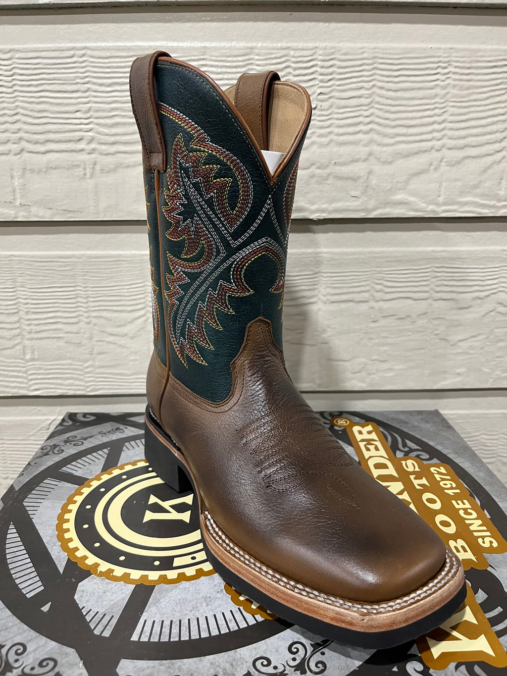 Renacido Komader Boots Brown Square Toe Foam Sole