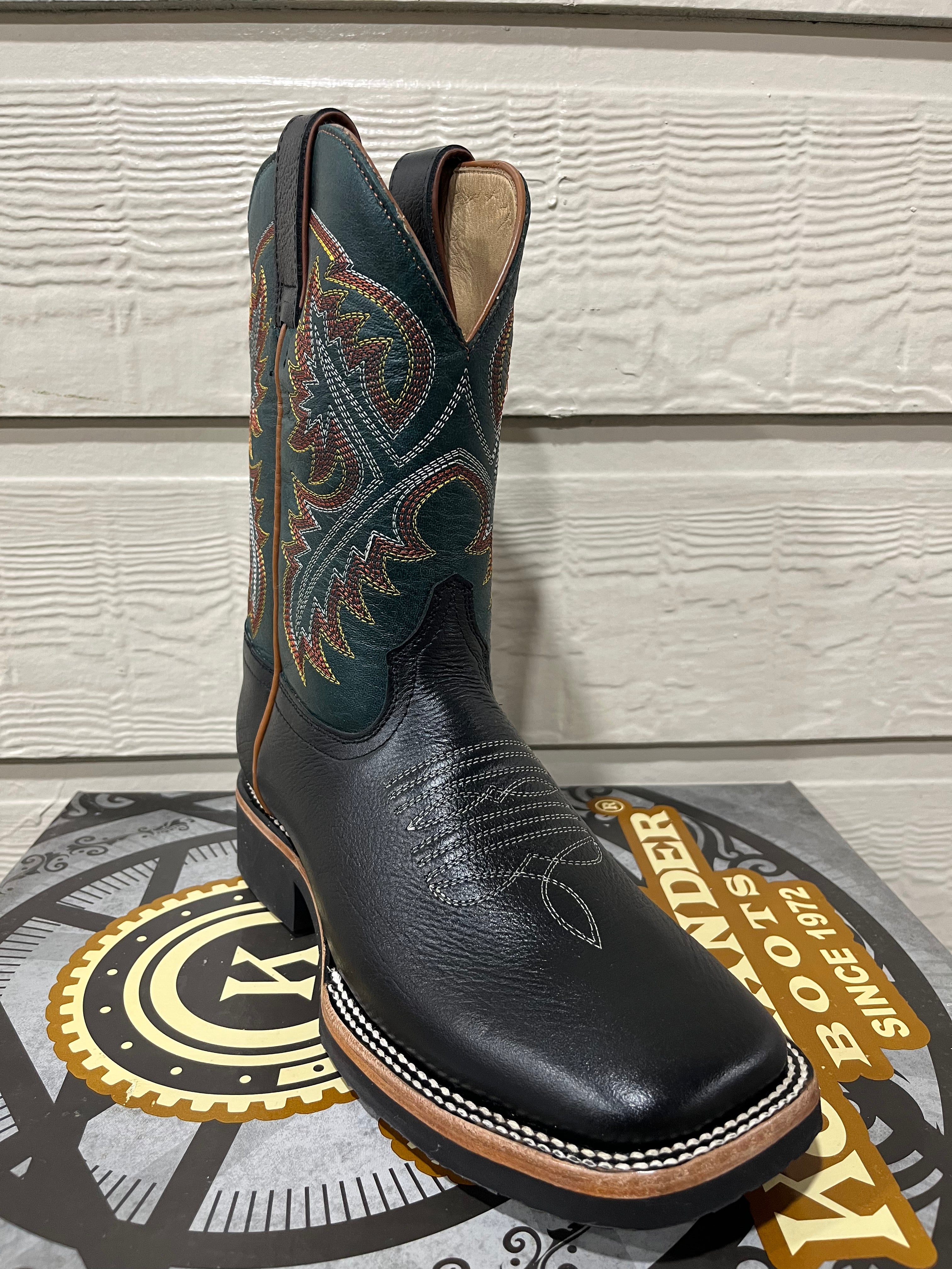 Renacido Komander Boots Black Square Toe Foam